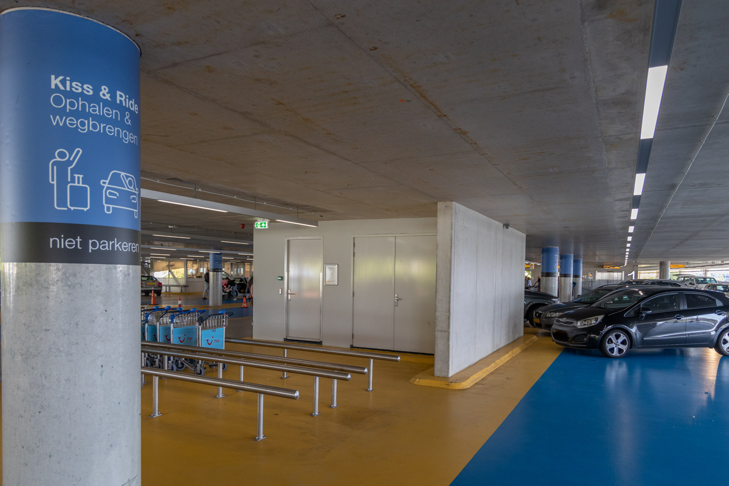 Eindhoven Flughafen Park And Ride 5dingendiejemoetweten.nl
