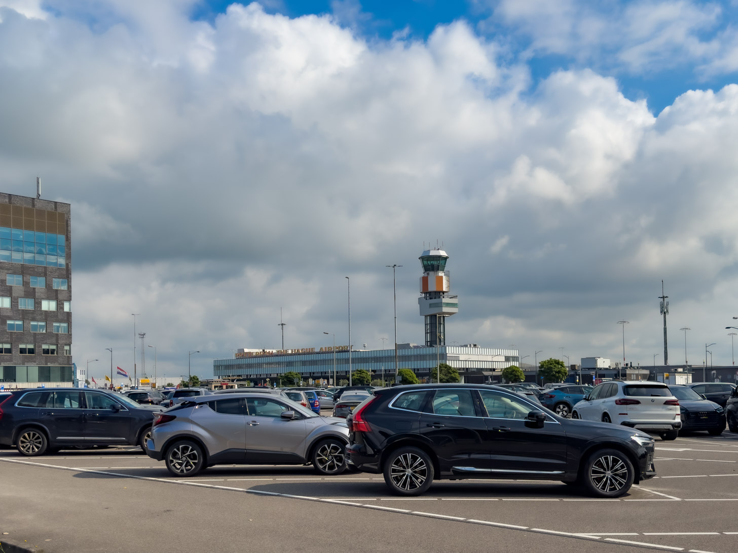 P4 Lang Parkeren Rotterdam Airport 5dingendiejemoetweten.nl